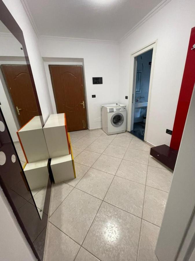 Tirana Sukaj Apartment In Center Ngoại thất bức ảnh