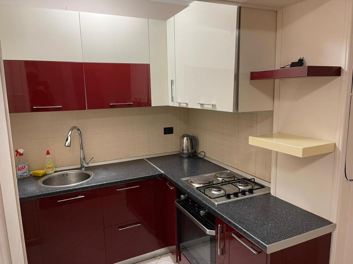 Tirana Sukaj Apartment In Center Ngoại thất bức ảnh
